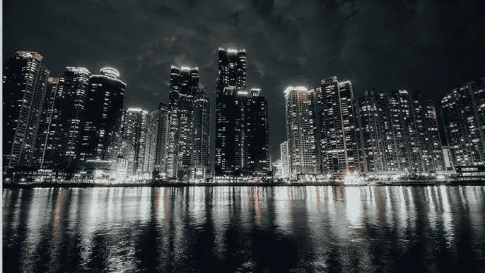 色悠悠影院 - 城市之光：霓虹背后的人间烟火